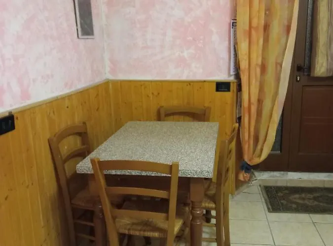 Casa Garage بيت ضيافة
